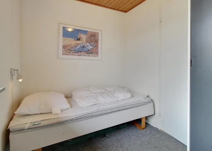 Ferienhaus Sophine - 50m From The Sea By Interhome